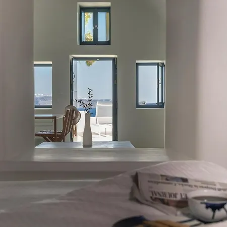 Pina Caldera Villa: Santorini Retreat With Private Pool Villa