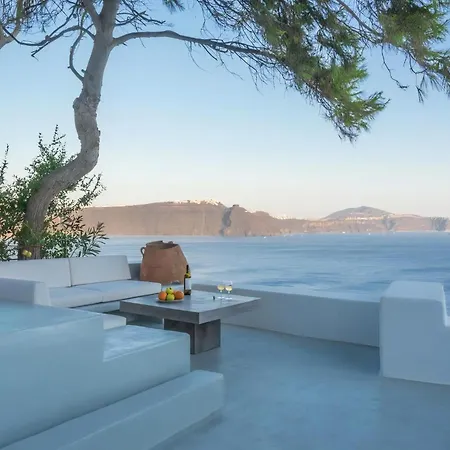 Pina Caldera Villa: Santorini Retreat With Private Pool *