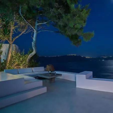 Villa Pina Caldera Villa: Santorini Retreat With Private Pool *