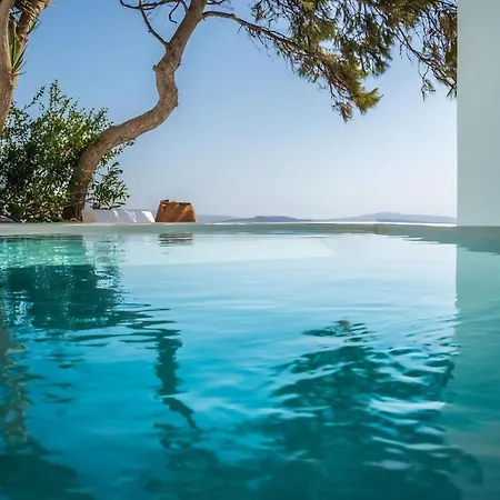 Villa Pina Caldera Villa: Santorini Retreat With Private Pool Oia (Santorini)